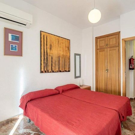 Modern Apartment In The Heart Of غرناطة المظهر الخارجي الصورة